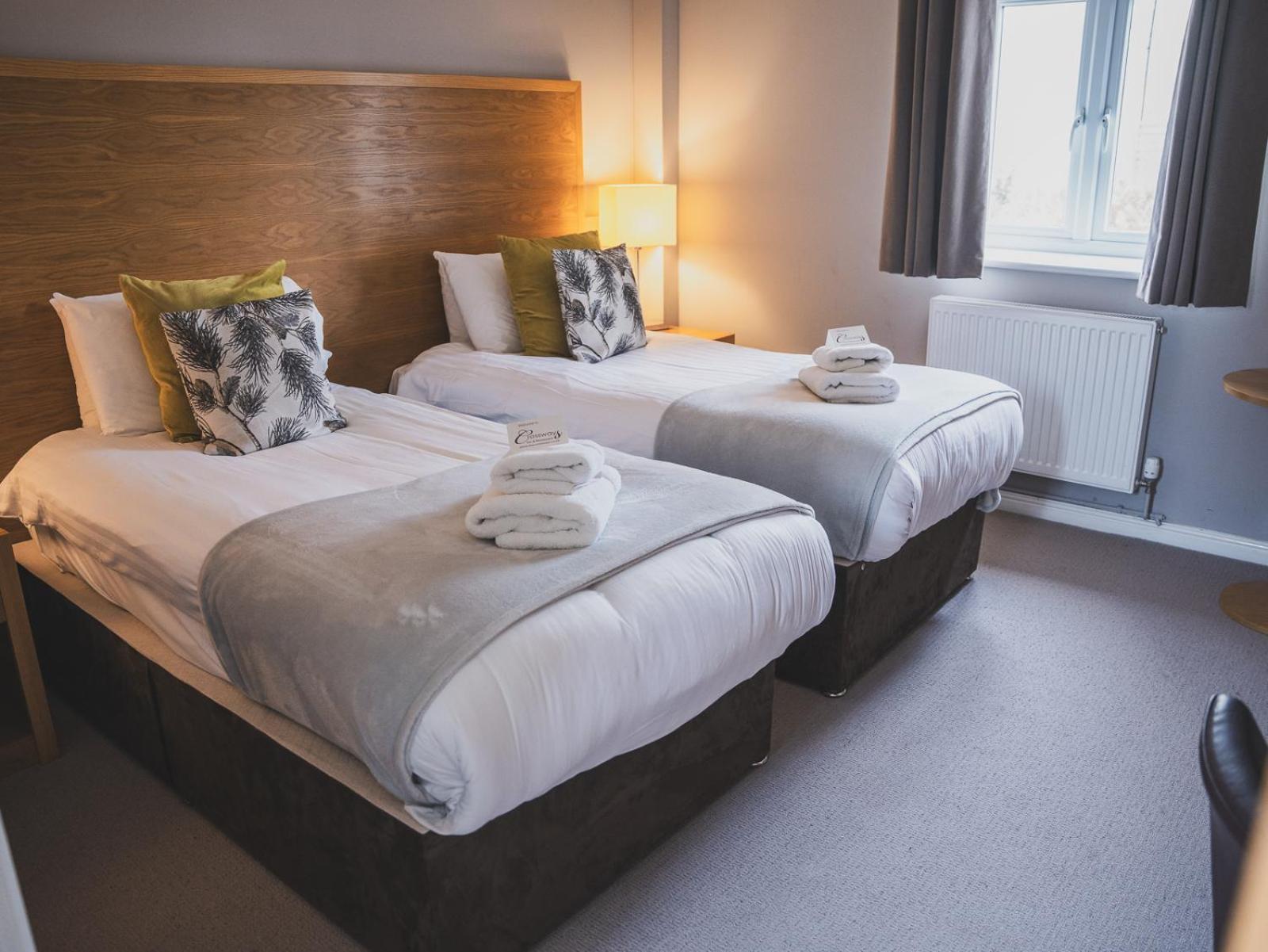 فندق Crossways ويلْزْ المظهر الخارجي الصورة A room at the hotel